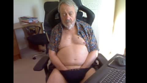 erasmus_d online show from July 19, 5:08 pm