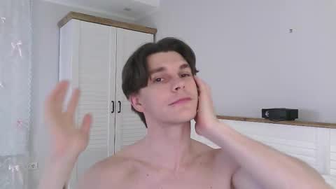 Eric Crush online show from March 16, 4:30 am