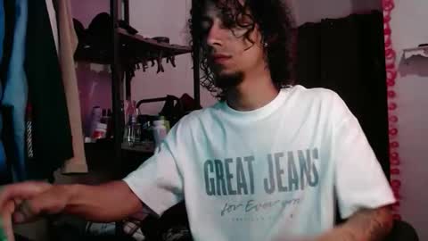 erick online show from April 5, 9:44 pm