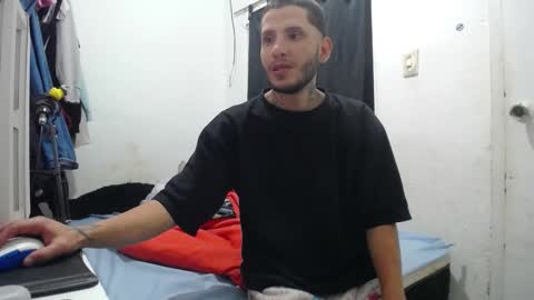 Esteban online show from October 2, 1:26 pm