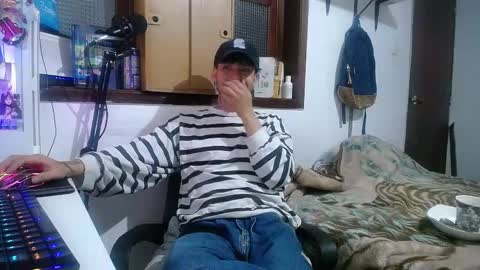 Esteban online show from February 13, 5:58 am