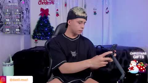 estemann_69 online show from December 14, 3:02 am