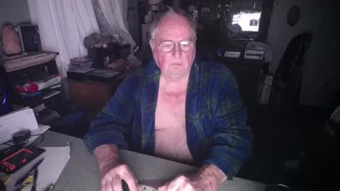 EXCEOS online show from January 19, 3:32 pm