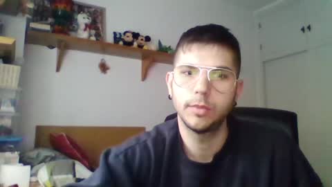 exterminator944 online show from December 13, 3:32 pm