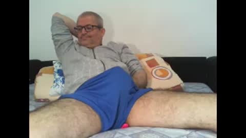 GEORGE online show from April 1, 6:15 am