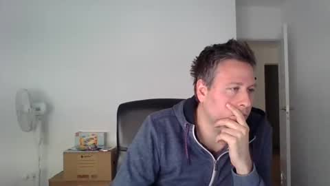 faer_087 online show from November 10, 2:33 pm