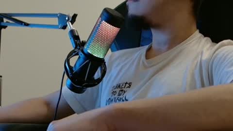 Justin online show from April 14, 7:02 pm