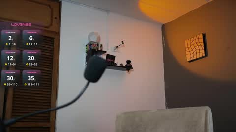 federik online show from June 7, 6:53 am