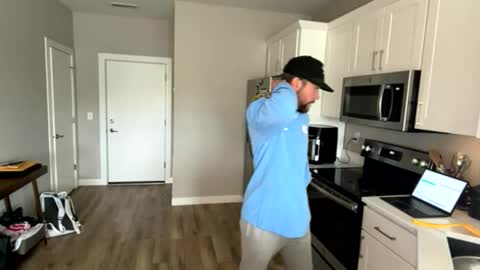 Ethan Slayher online show from May 31, 1:54 pm