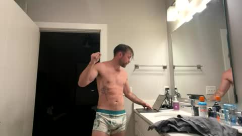 Ethan Slayher online show from July 15, 4:08 am