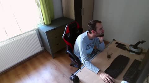 Jane and Findo online show from January 13, 5:01 am