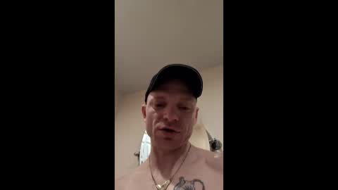 floydw901251 online show from March 11, 4:52 am