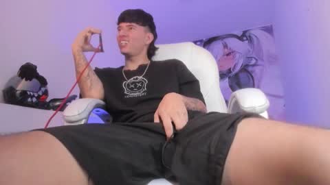 Fran online show from February 3, 6:22 am