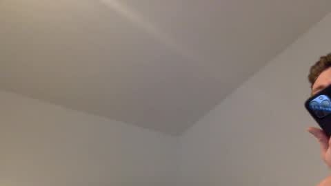 funguy199090 online show from April 14, 4:28 pm