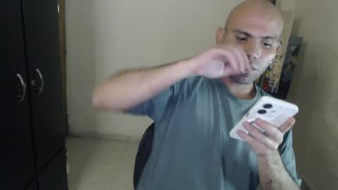 Gabriel online show from August 1, 12:20 am