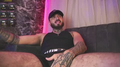 Chris  Dont forget to gift me thumb up Its very important to me and makes me happy AF  online show from June 3, 6:26 am