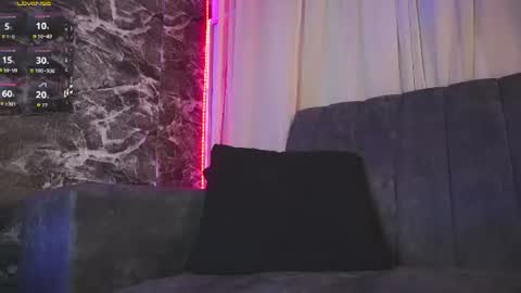 Chris  Dont forget to gift me thumb up Its very important to me and makes me happy AF  online show from July 15, 6:09 am