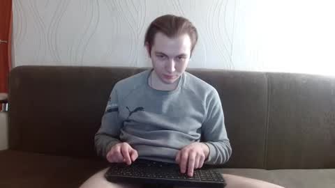 gary_snail33257 online show from February 16, 7:39 am