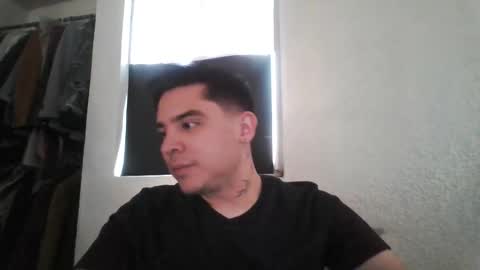 garypinepineapple online show from June 2, 8:10 pm