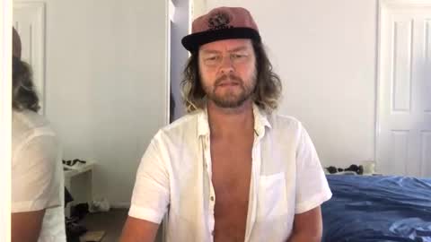 gcsurfer81 online show from March 8, 3:21 am