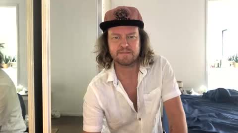 gcsurfer81 online show from March 26, 10:25 pm