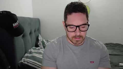 genesis_wb online show from March 11, 3:13 am