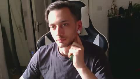 georgek0011 online show from May 15, 6:05 pm