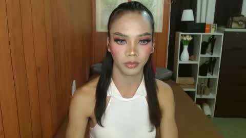 Sidneymorens online show from December 3, 8:59 pm