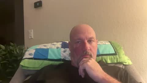 giveitup193 online show from May 2, 12:57 am