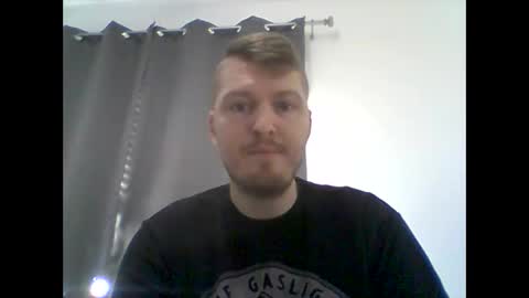 gmonay1331 online show from November 29, 4:20 pm