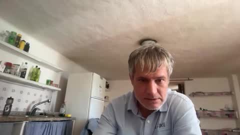 guardiannif_ online show from March 16, 10:08 am