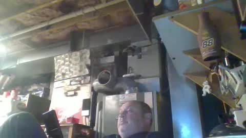 naked man online show from May 11, 2:02 am
