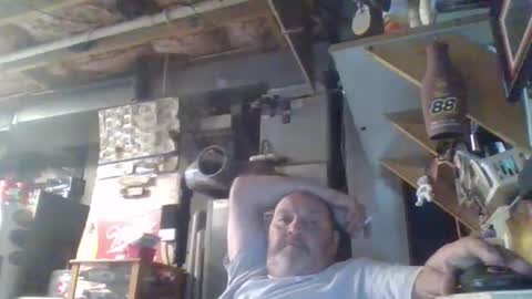 naked man online show from April 27, 2:57 pm