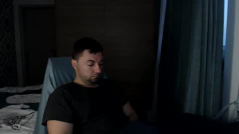 HankMalone online show from April 14, 3:28 am