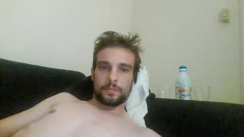happyfunnyboy79 online show from June 11, 10:41 pm