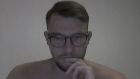 hardboylovemilfmoom online show from July 30, 1:38 am