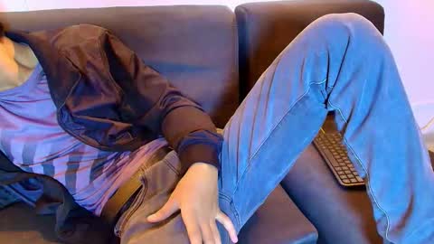 Hares online show from March 12, 2:25 pm