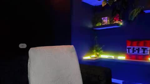  ... online show from March 17, 10:51 am