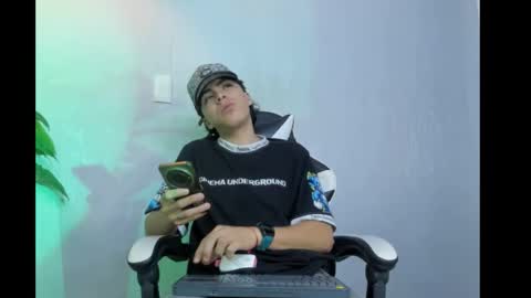 heellboy_ online show from November 26, 2:47 am