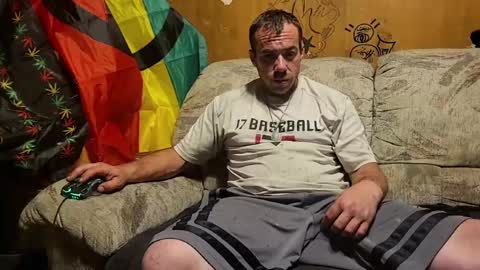 xxScubaStevexx online show from May 29, 4:11 am
