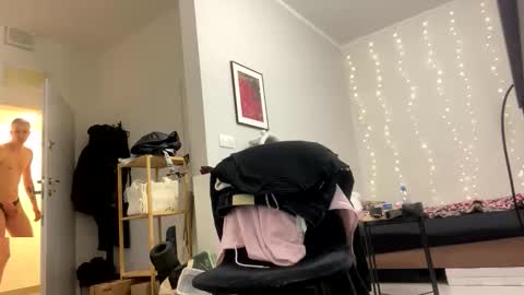 fcvhotd1ck online show from March 24, 5:18 pm