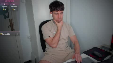 Andrew online show from April 1, 3:31 pm