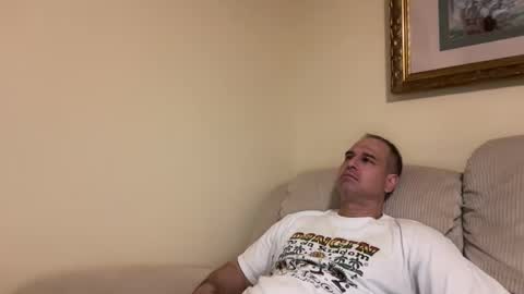 honey_man14 online show from May 10, 3:19 am