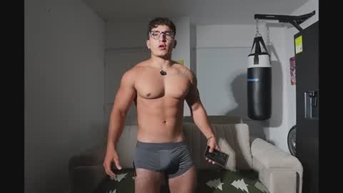 horny_nick18 online show from July 16, 2:18 am