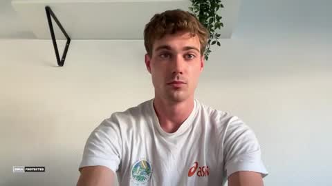 Travis online show from June 30, 6:31 pm