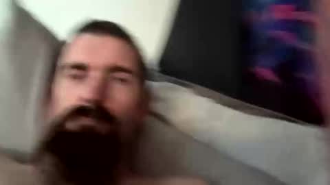 hornyweasle online show from December 18, 9:44 pm