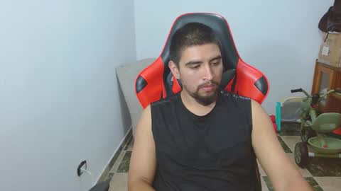 hot__husbands online show from November 22, 3:28 am