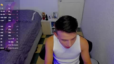 Alejandro online show from May 5, 2:02 am