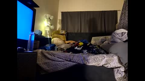 hotrox6942 online show from February 14, 3:23 am