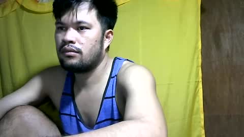 HottestPinoy32 online show from June 22, 7:47 am